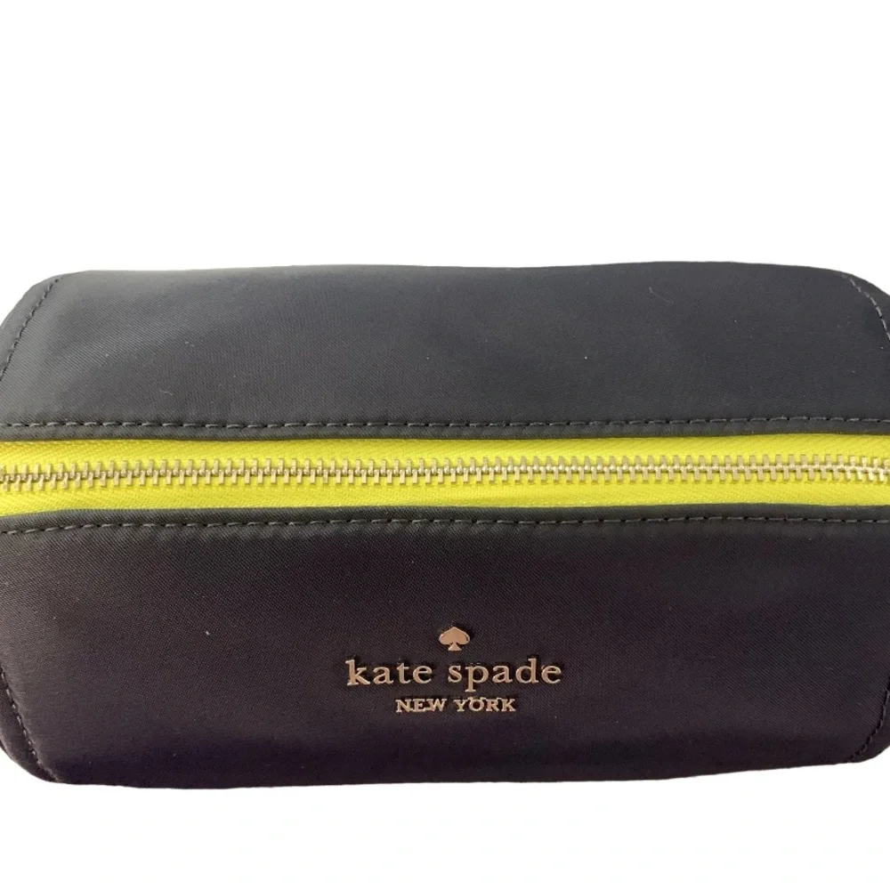 NEW Kate Spade Chelsea Colorblock Medium Cosmetics Makeup Case Bag Navy Blue